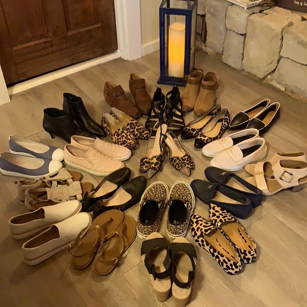Too many 👠 shoes